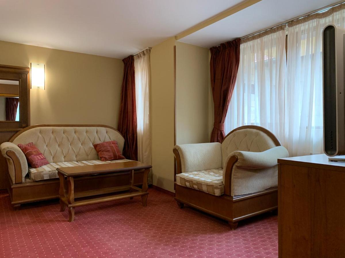 Hotel Asteri Bansko - Organic Food From Small Local Farms By Asteri Hotels Buitenkant foto