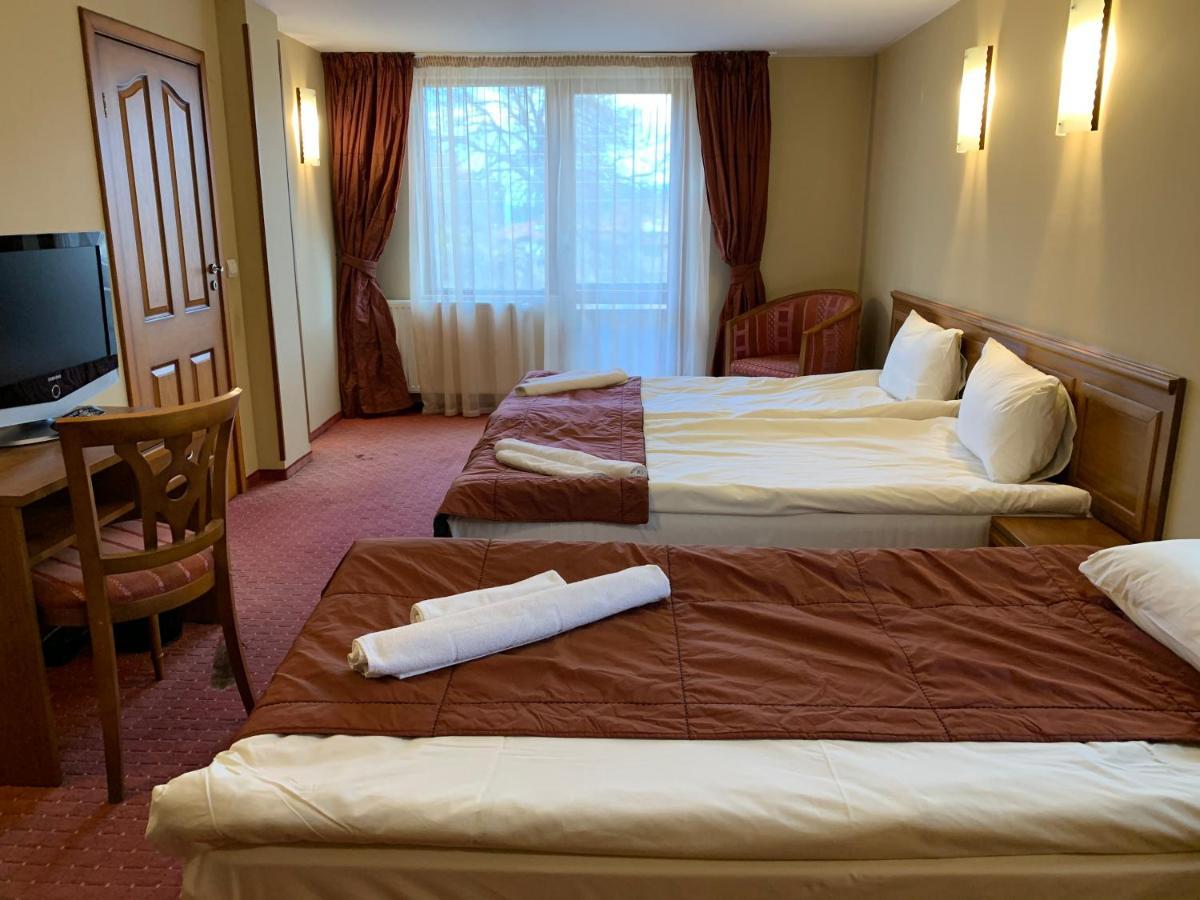 Hotel Asteri Bansko - Organic Food From Small Local Farms By Asteri Hotels Buitenkant foto